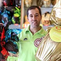 Título da Notícia 59: Ex-professor vende imóvel para abrir franquia de chocolate - Encontre franquia ou franquias entre as melhores franquias de sucesso no top franquia, para comprar franquia e abrir sua franquia.